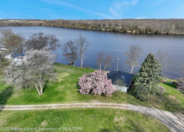 Property at 2590 Park St, Lyons, MI 48851, 2 beds, 1 bath