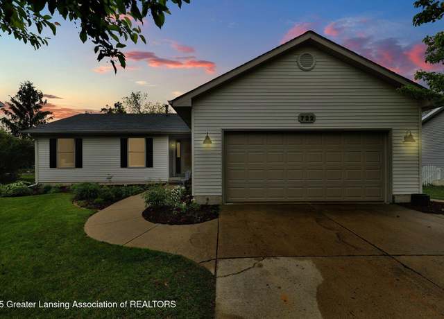 Property at 722 Fieldview Dr, Grand Ledge, MI 48837, 3 beds, 2.5 baths