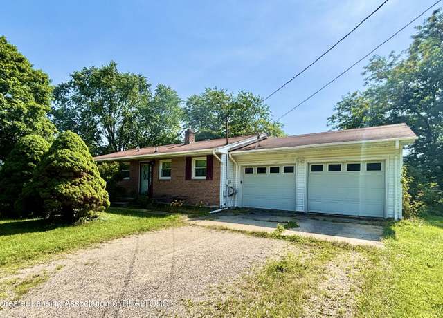Property at 1214 Otto Rd Unit R1, Charlotte, MI 48813, 3 beds, 1.5 baths