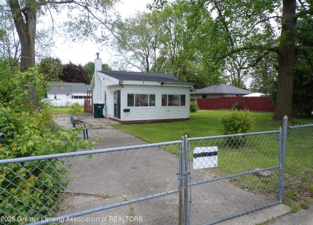 Property at 719 Robert St, Lansing, MI 48910, 2 beds, 1 bath