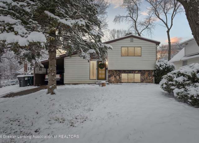 Property at 3503 Parkway Dr, Lansing, MI 48910, 3 beds, 2 baths
