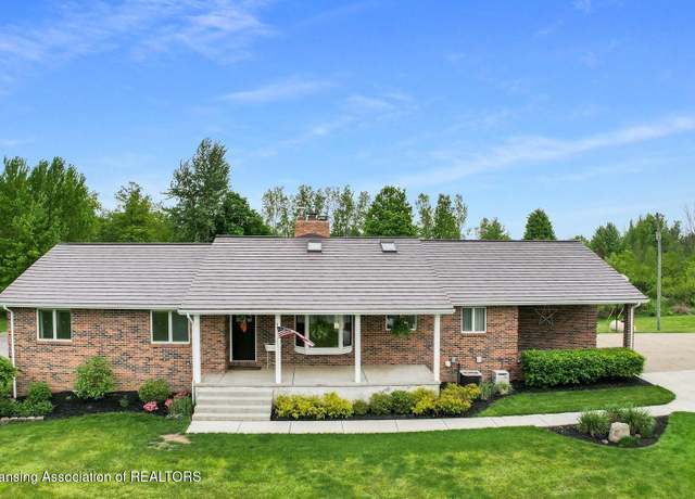 Property at 10231 W Chadwick Rd, Eagle, MI 48822, 3 beds, 3.5 baths