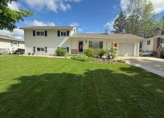 Property at 4412 Darron Dr, Lansing, MI 48917, 4 beds, 2 baths