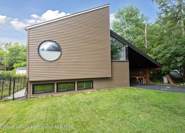 Property at 6226 Columbia St, Haslett, MI 48840, 2 beds, 2 baths