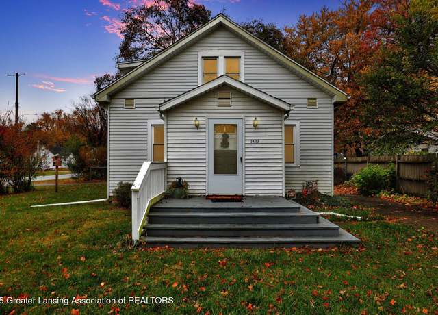 Property at 3403 N Larch St, Lansing, MI 48906, 2 beds, 1.5 baths