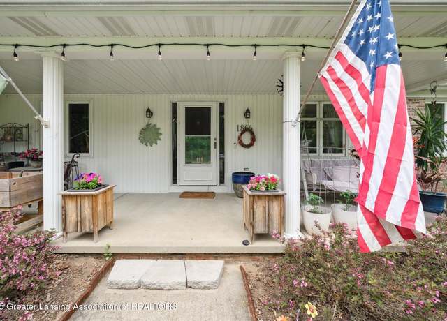 Property at 1866 Birchwood Dr, Okemos, MI 48864, 5 beds, 4 baths