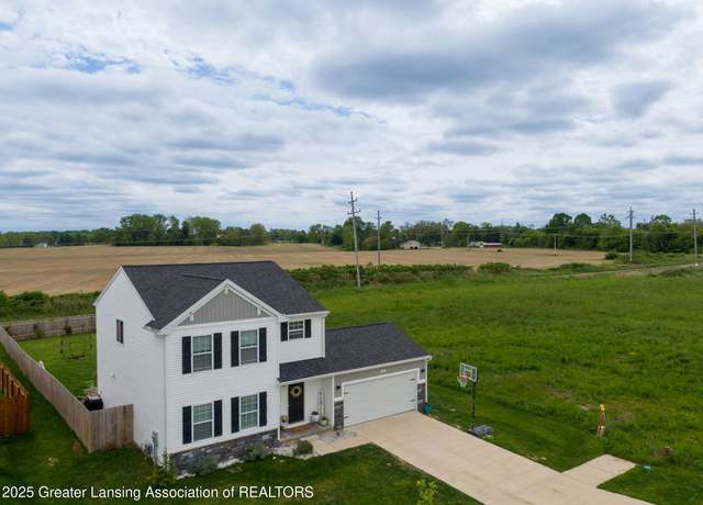 Property at 834 St Johns Chase, Grand Ledge, MI 48837, 4 beds, 2.5 baths
