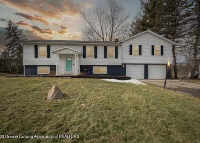 Property at 12429 Crabapple Ln, Grand Ledge, MI 48837, 5 beds, 3 baths