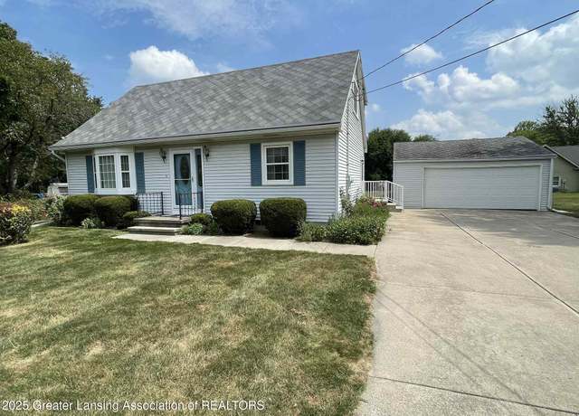 Property at 13955 Ducharme Dr, Dewitt, MI 48820, 4 beds, 1.5 baths