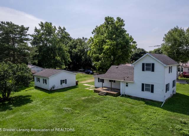 Property at 120 N Sickles St, Perrinton, MI 48871, 3 beds, 1 bath