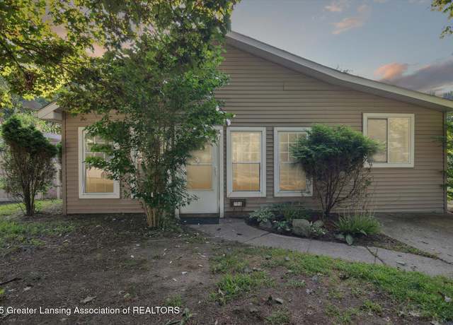 Property at 701 Orange St, Jackson, MI 49202, 2 beds, 1 bath