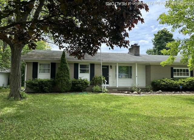 Property at 1568 Haslett Rd, East Lansing, MI 48823, 3 beds, 2 baths