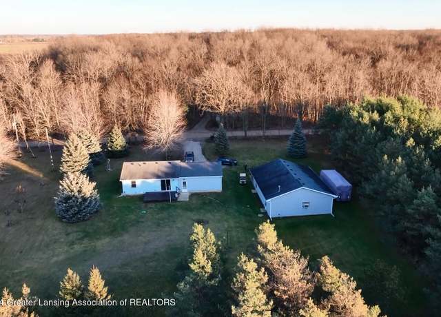 Property at 5400 S Forest Hill Rd, St. Johns, MI 48879, 2 beds, 1 bath
