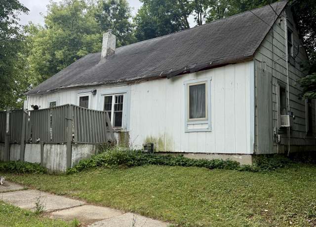 Property at 2508 Marcus St, Lansing, MI 48912, 3 beds, 1 bath