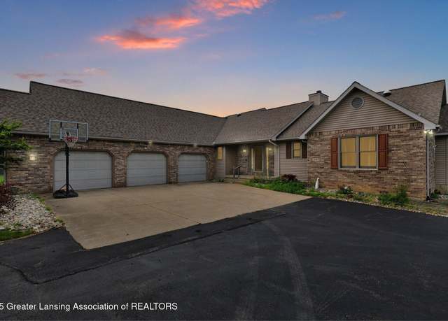 Property at 345 Linn Rd, Williamston, MI 48895, 4 beds, 4.5 baths