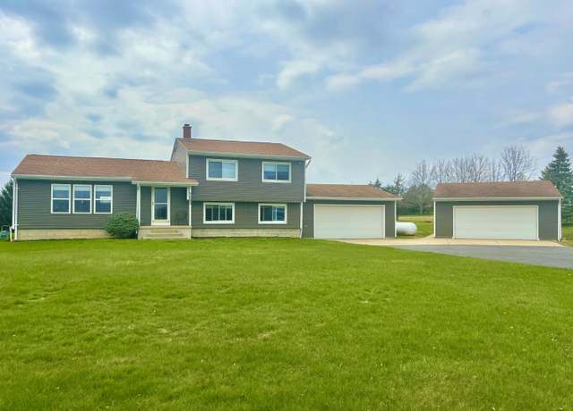 Property at 7585 Oneida Rd, Grand Ledge, MI 48837, 4 beds, 1.5 baths