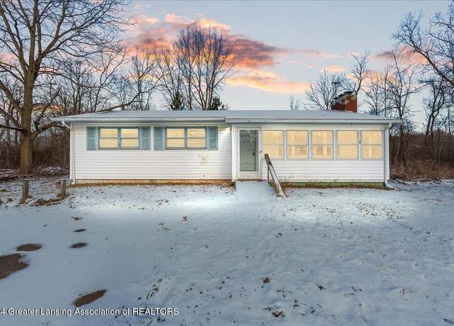 Property at 3498 W Baseline Hwy, Olivet, MI 49076, 3 beds, 1.5 baths