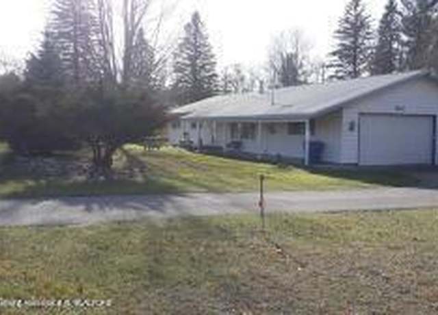 Property at 5167 E Houghton Lake Dr, Houghton Lake, MI 48629, 3 beds, 2.5 baths
