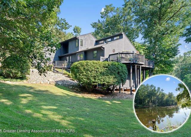 Property at 7427 Delta River Dr, Lansing, MI 48906, 3 beds, 4.5 baths