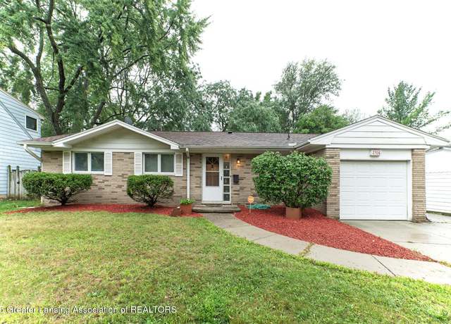Property at 2706 Montego Dr, Lansing, MI 48912, 3 beds, 1.5 baths