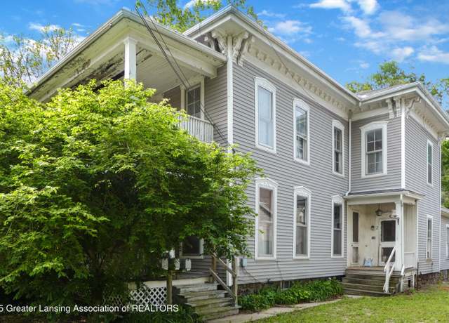 Property at 206 W Harris St, Charlotte, MI 48813