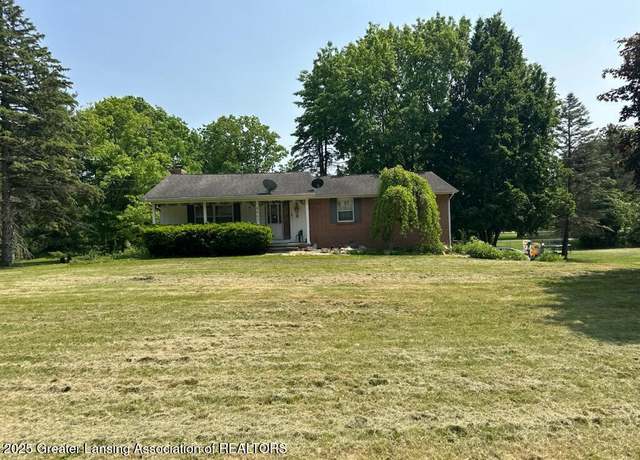 Property at 6667 Bunker Hill Dr, Lansing, MI 48906, 3 beds, 2 baths