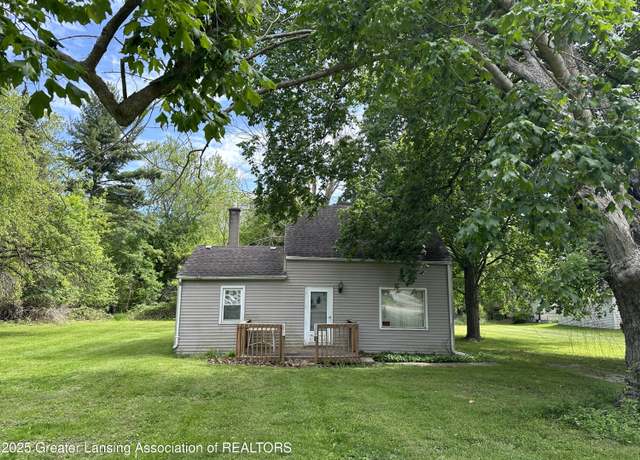 Property at 2018 Worden St, Lansing, MI 48910, 1 bed, 1 bath