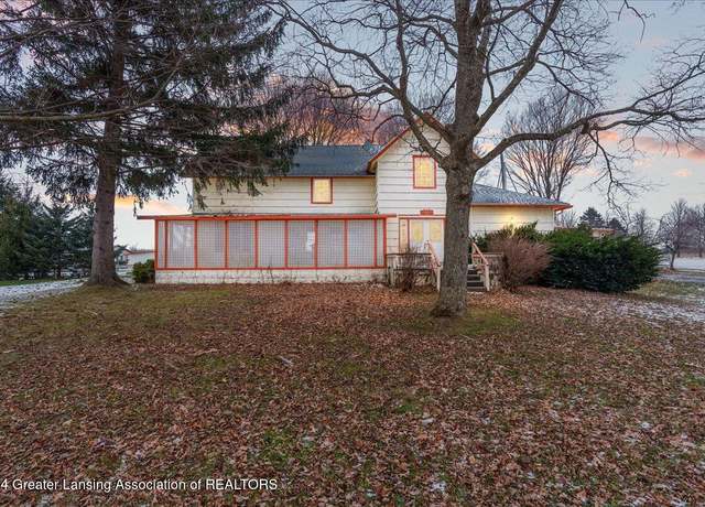 Property at 1082 Kinneville Rd, Leslie, MI 49251, 4 beds, 1 bath