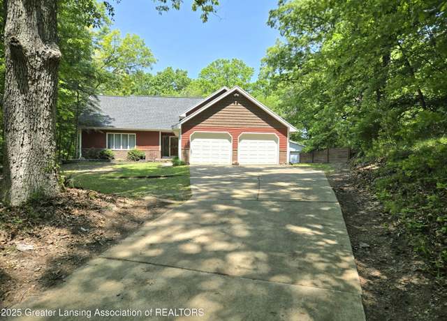 Property at 4423 Hyatt St, Eaton Rapids, MI 48827, 4 beds, 3 baths