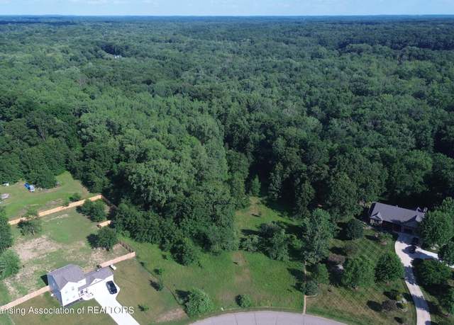 Property at 43 Bryde Dr, Rives Junction, MI 49277