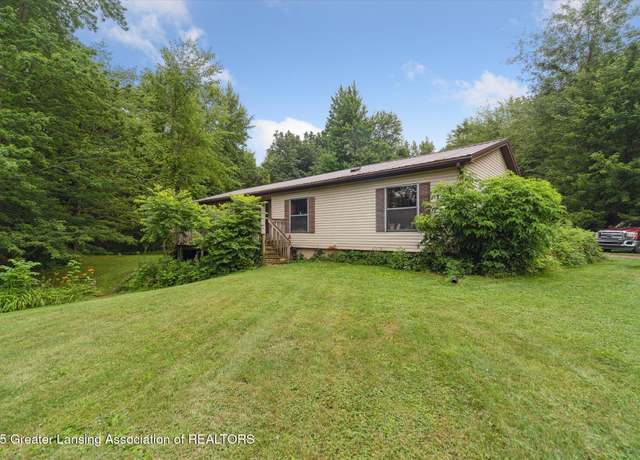 Property at 9428 S Wright Rd, Eagle, MI 48822, 3 beds, 2 baths