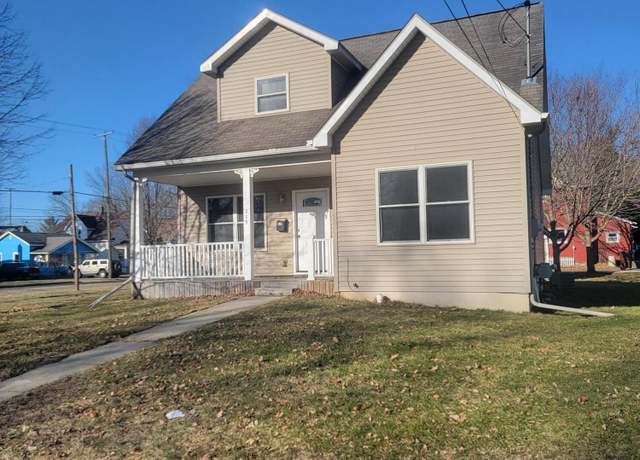 Property at 203 N Sheldon St, Charlotte, MI 48813, 3 beds, 2 baths