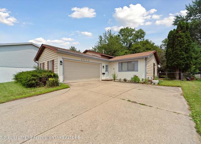 Property at 6029 Ellendale Dr, Lansing, MI 48911, 3 beds, 2 baths