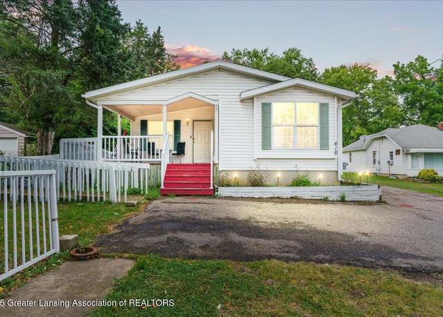 Property at 416 W Holmes Rd, Lansing, MI 48910, 3 beds, 2 baths
