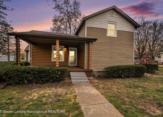 Property at 942 S Jackson St, Dansville, MI 48819, 3 beds, 2 baths