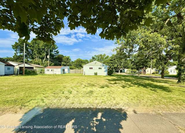 Property at 840 Maplehill Ave, Lansing, MI 48910