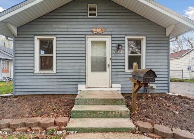 Property at 732 Fenton St, Lansing, MI 48910, 3 beds, 1 bath