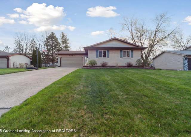 Property at 2684 Renfrew Way, Lansing, MI 48911, 3 beds, 1.5 baths