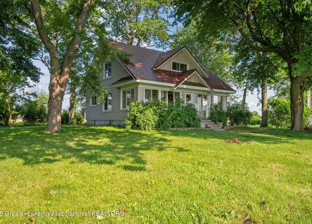 Property at 1310 M-52, Stockbridge, MI 49285, 3 beds, 2 baths