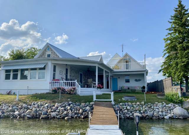 Property at 1793 N Shore Dr, Crystal, MI 48818, 3 beds, 2 baths