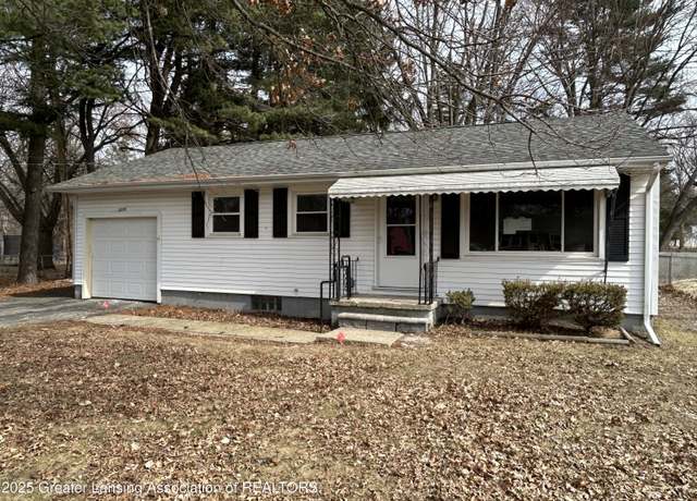 Property at 2270 N Vernon Ave, Holt, MI 48842, 2 beds, 1 bath