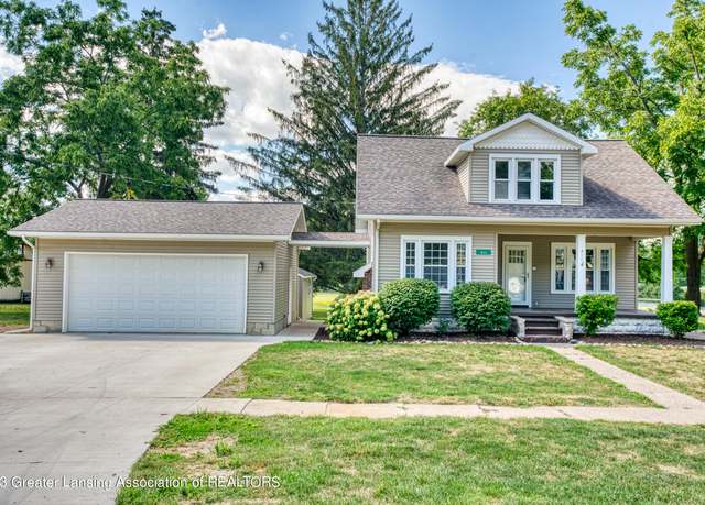 Property at 411 Lewis St, Eaton Rapids, MI 48827, 4 beds, 2 baths