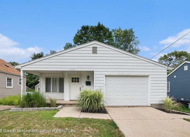 Property at 2421 Stirling Ave, Lansing, MI 48910, 3 beds, 2 baths