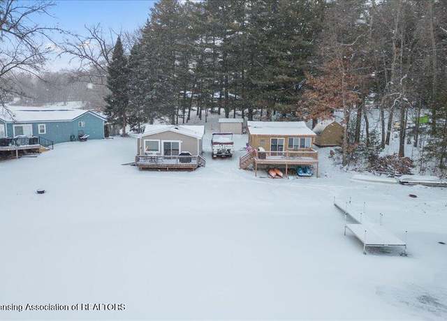 Property at 9523-9525 Terry St, Lake, MI 48632, 4 beds, 2 baths
