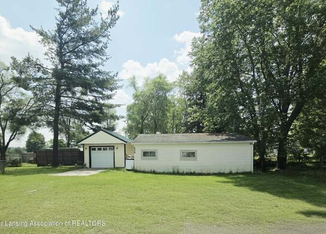 Property at 6574 Sawmill Rd, Harrison, MI 48625, 3 beds, 1 bath