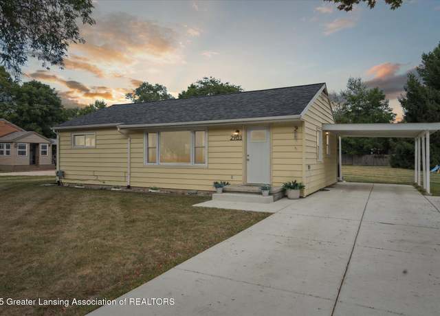 Property at 2903 Manley Dr, Lansing, MI 48910, 3 beds, 2 baths