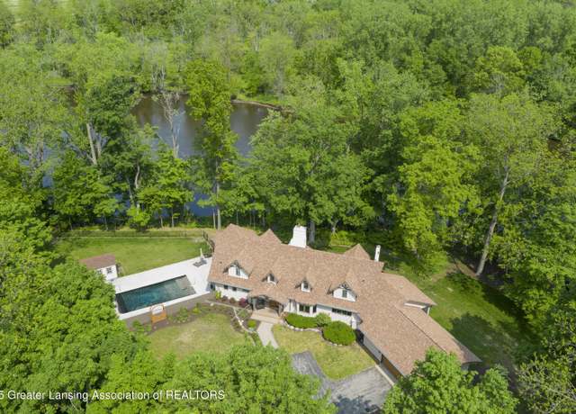 Property at 12855 Oneida Woods Trl, Grand Ledge, MI 48837, 3 beds, 4 baths