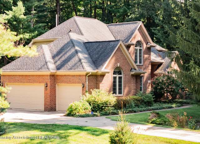 Property at 4710 Wellington Dr, Okemos, MI 48864, 4 beds, 4.5 baths