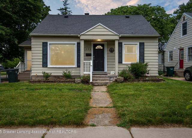 Property at 1424 Woodbine Ave, Lansing, MI 48910, 3 beds, 1 bath