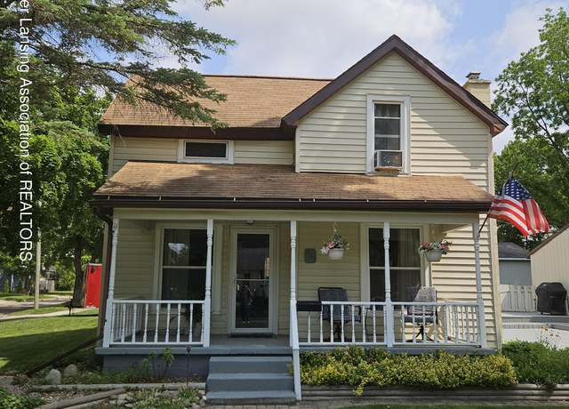 Property at 405 E Shaw St, Charlotte, MI 48813, 3 beds, 1.5 baths